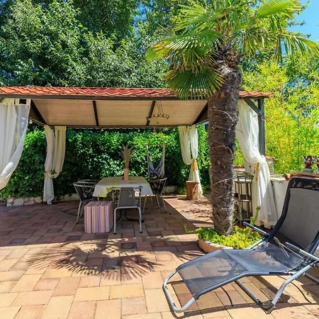 Stranici In Istria Гостевой дом